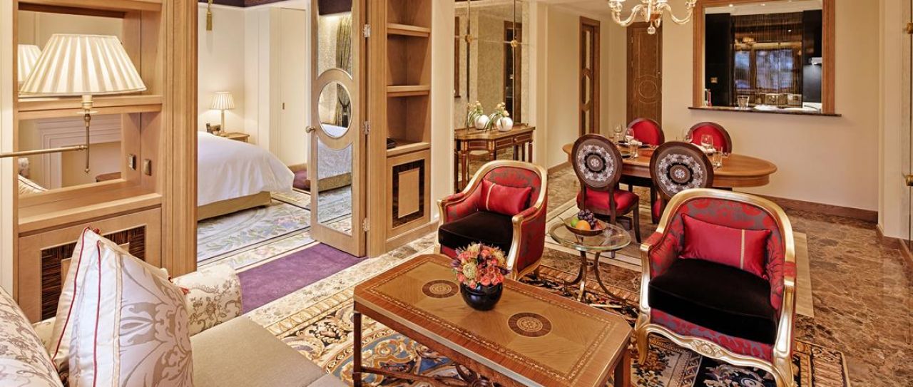 jumeirah-living-guangzhou-jumeirah-living-guangzhou-living-room-of-classic-1-bedroom-hero.jpg