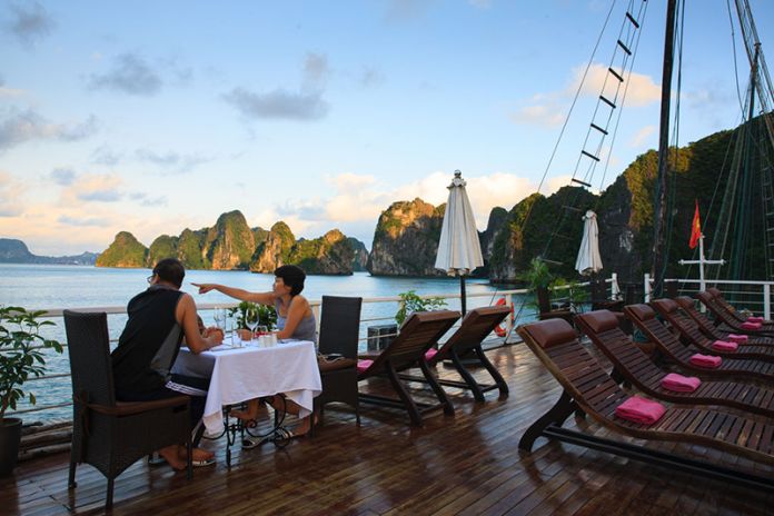 Hạ Long - Hà Nội